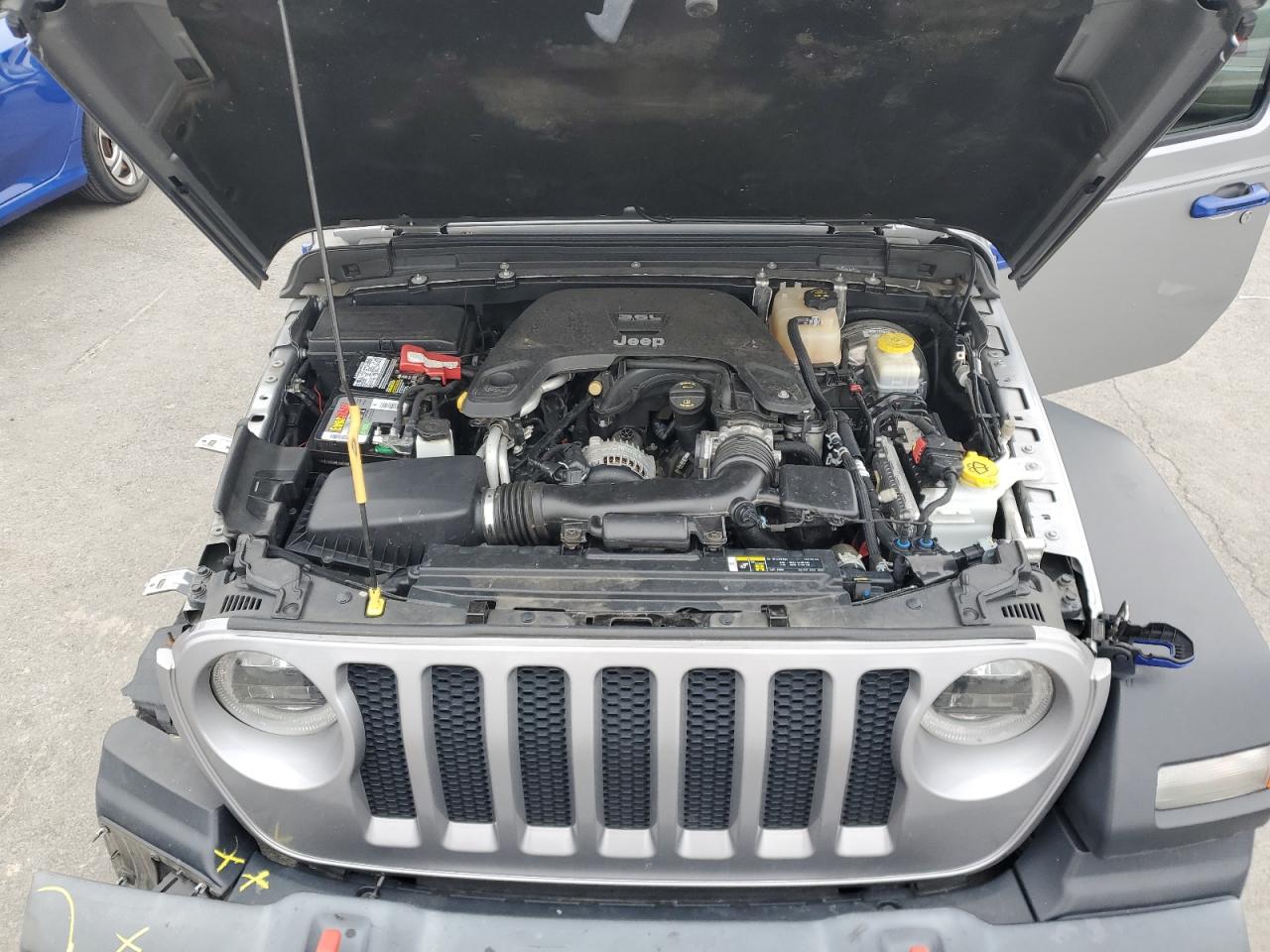 2018 Jeep Wrangler - Image 12