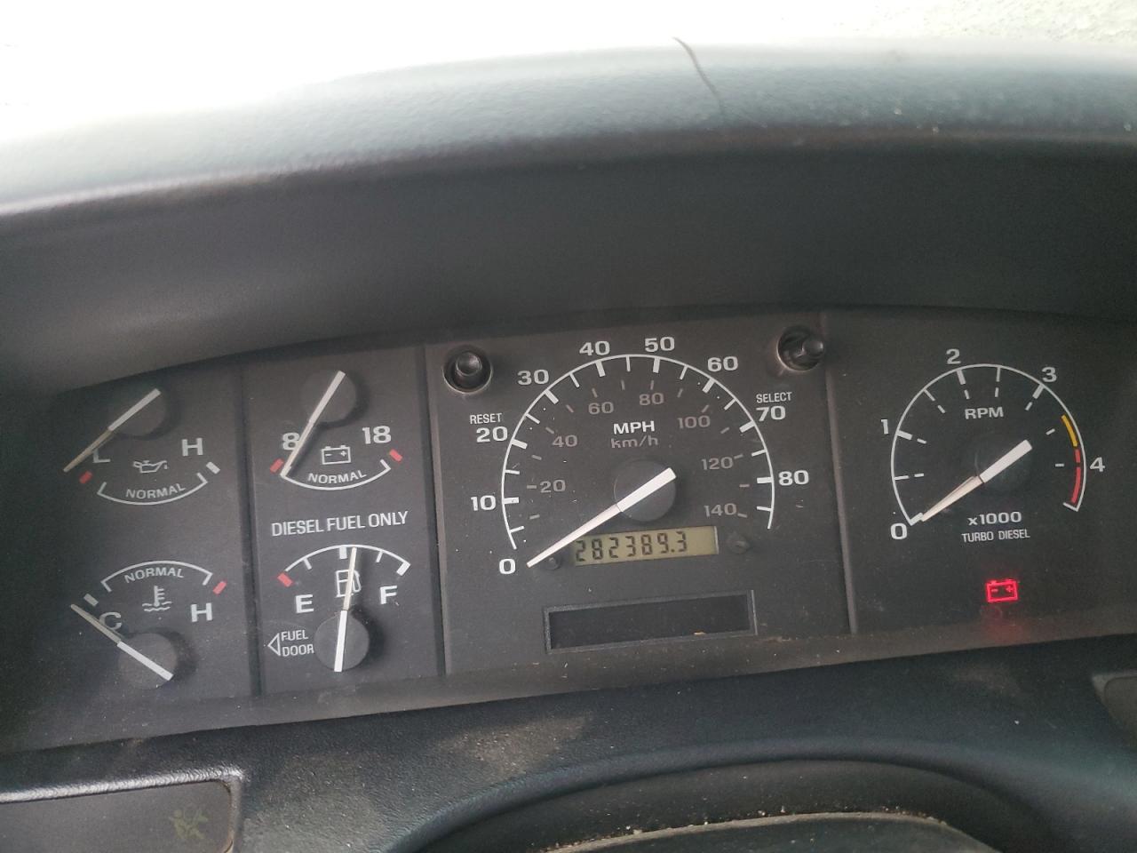 1997 Ford F350 - Image 9