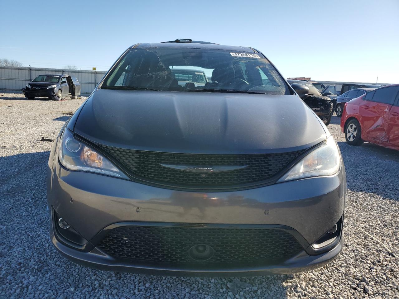 2019 Chrysler Pacifica - Image 5