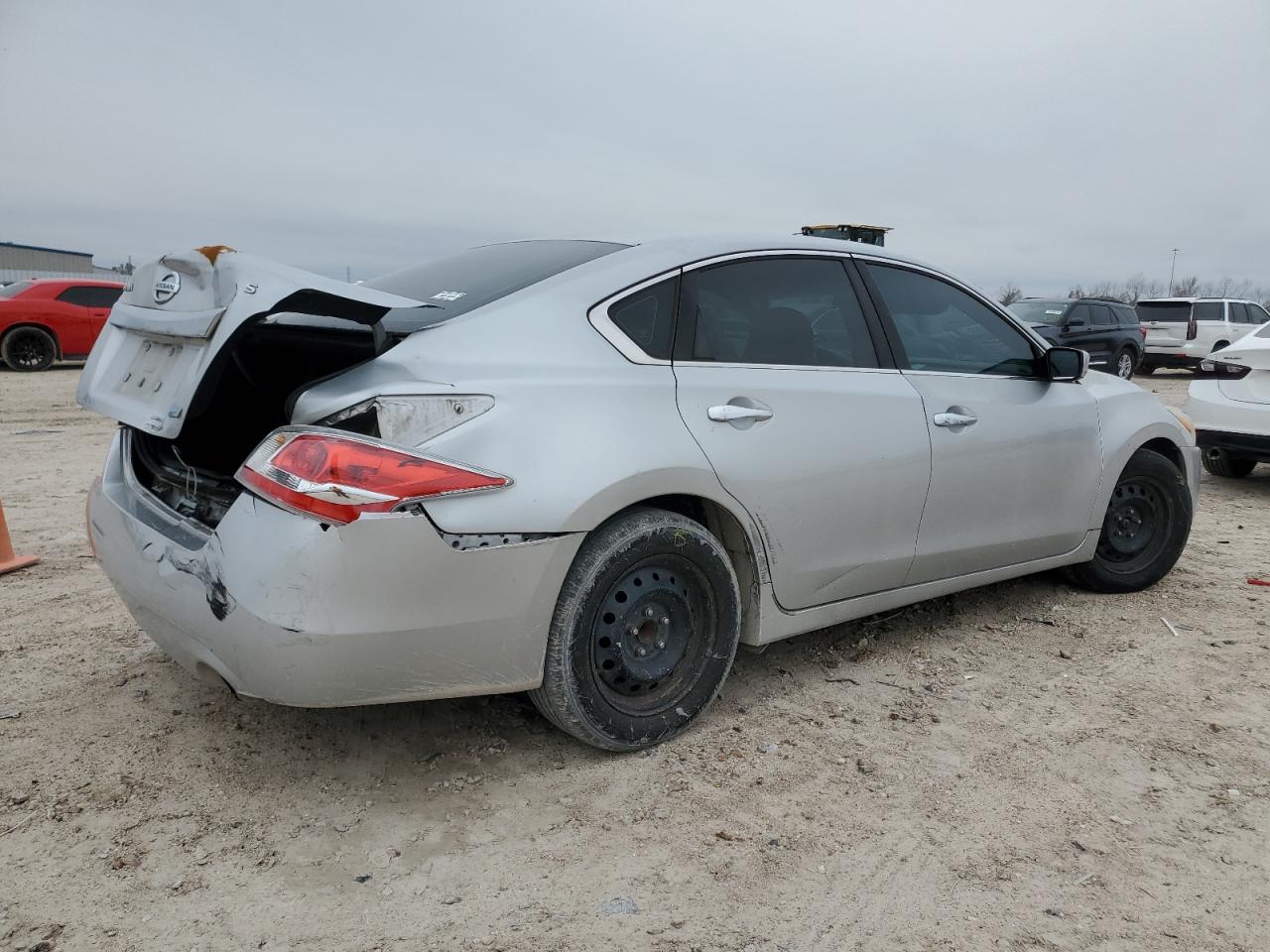 2013 Nissan Altima - Image 3