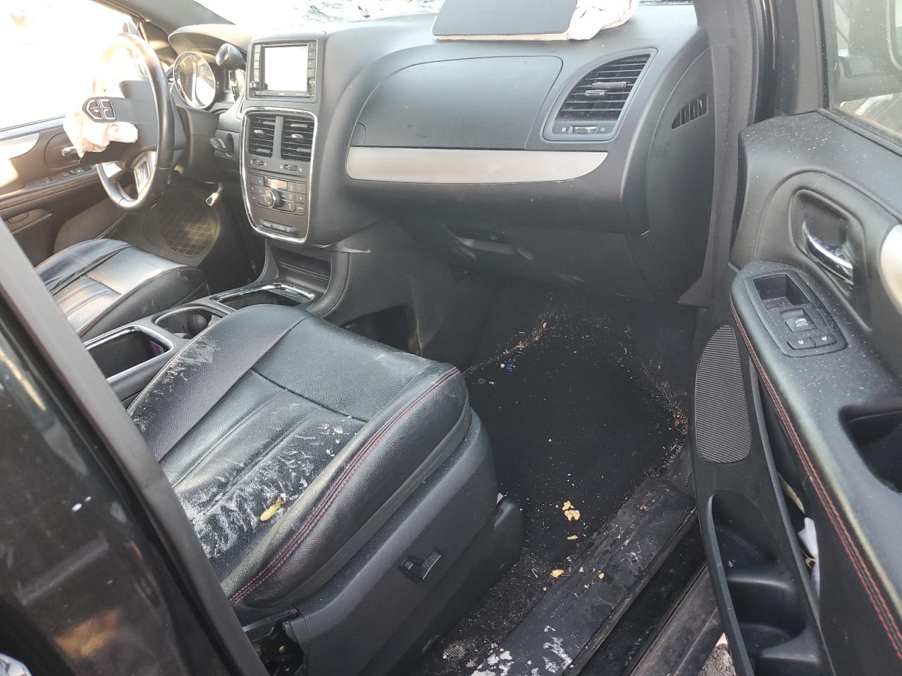 2014 Dodge Caravan - Image 8