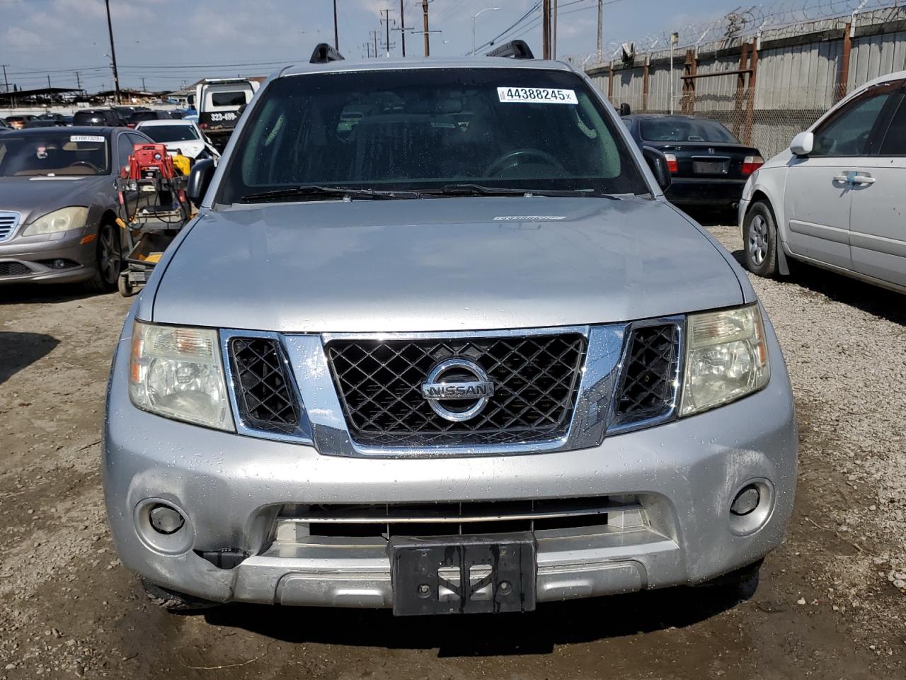 2009 Nissan Pathfinder - Image 5