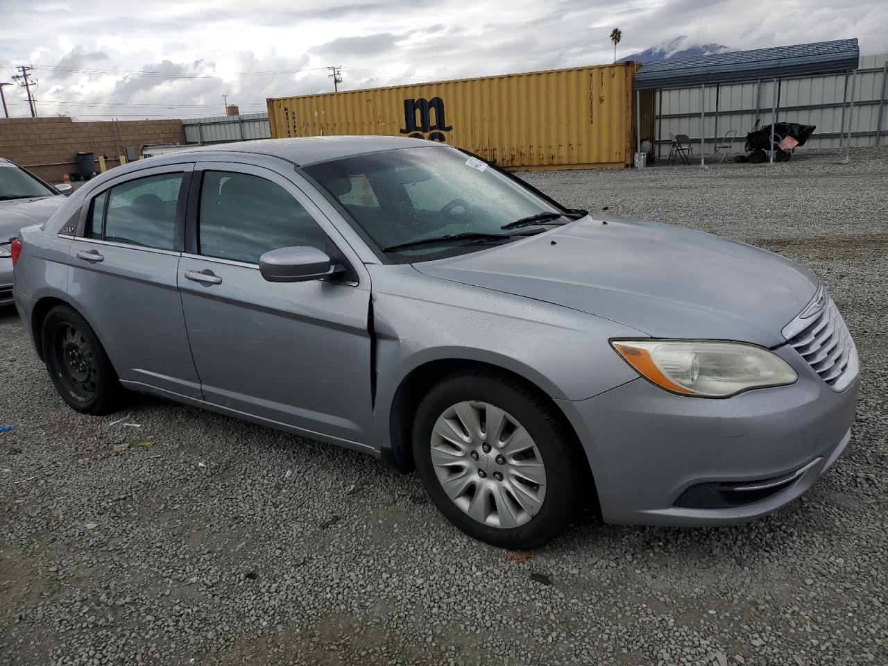 2014 Chrysler 200 - Image 4