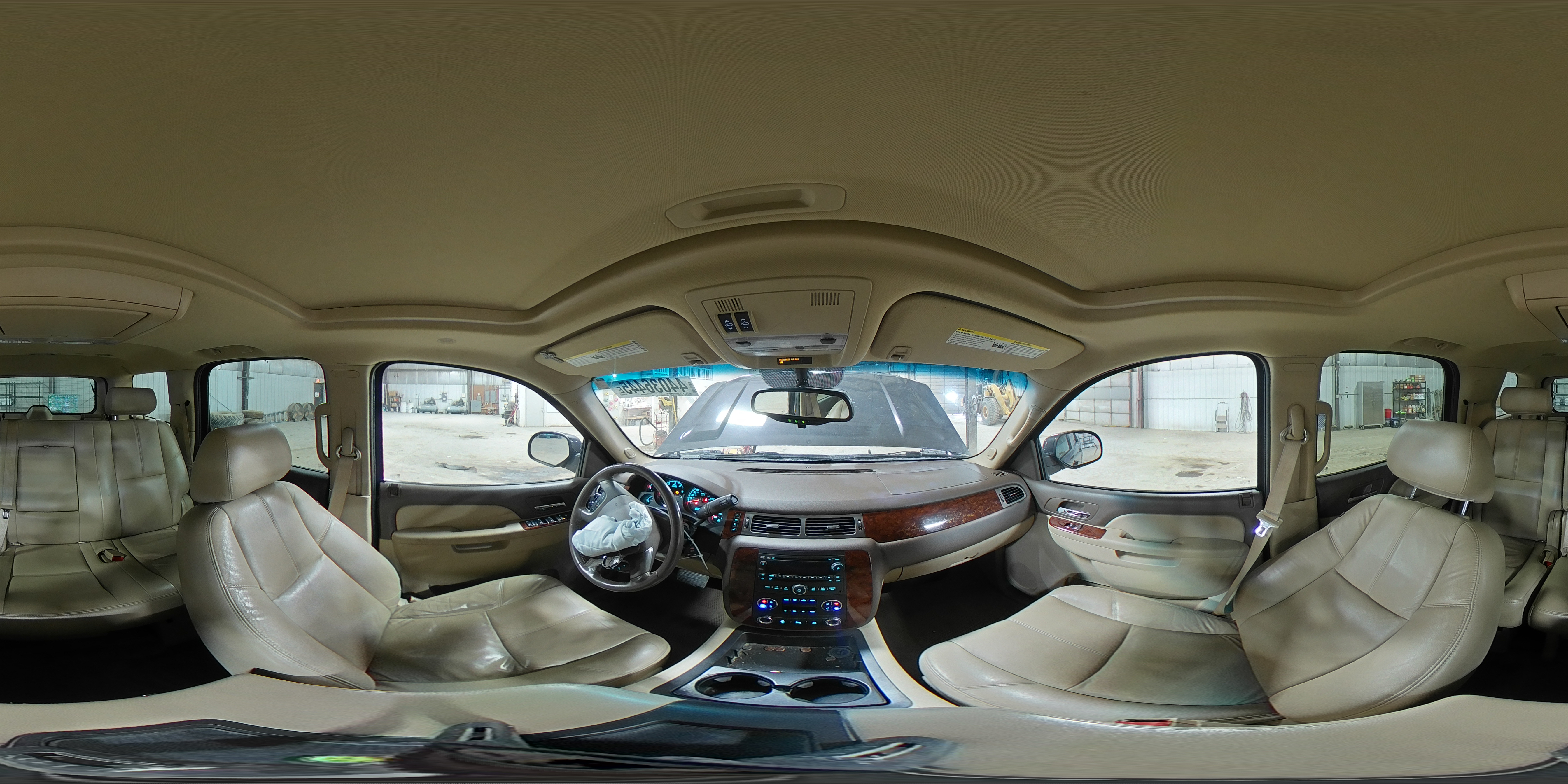 2010 Chevrolet Tahoe - Image 14