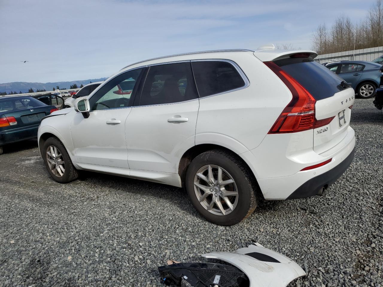 2020 Volvo XC60 - Image 2