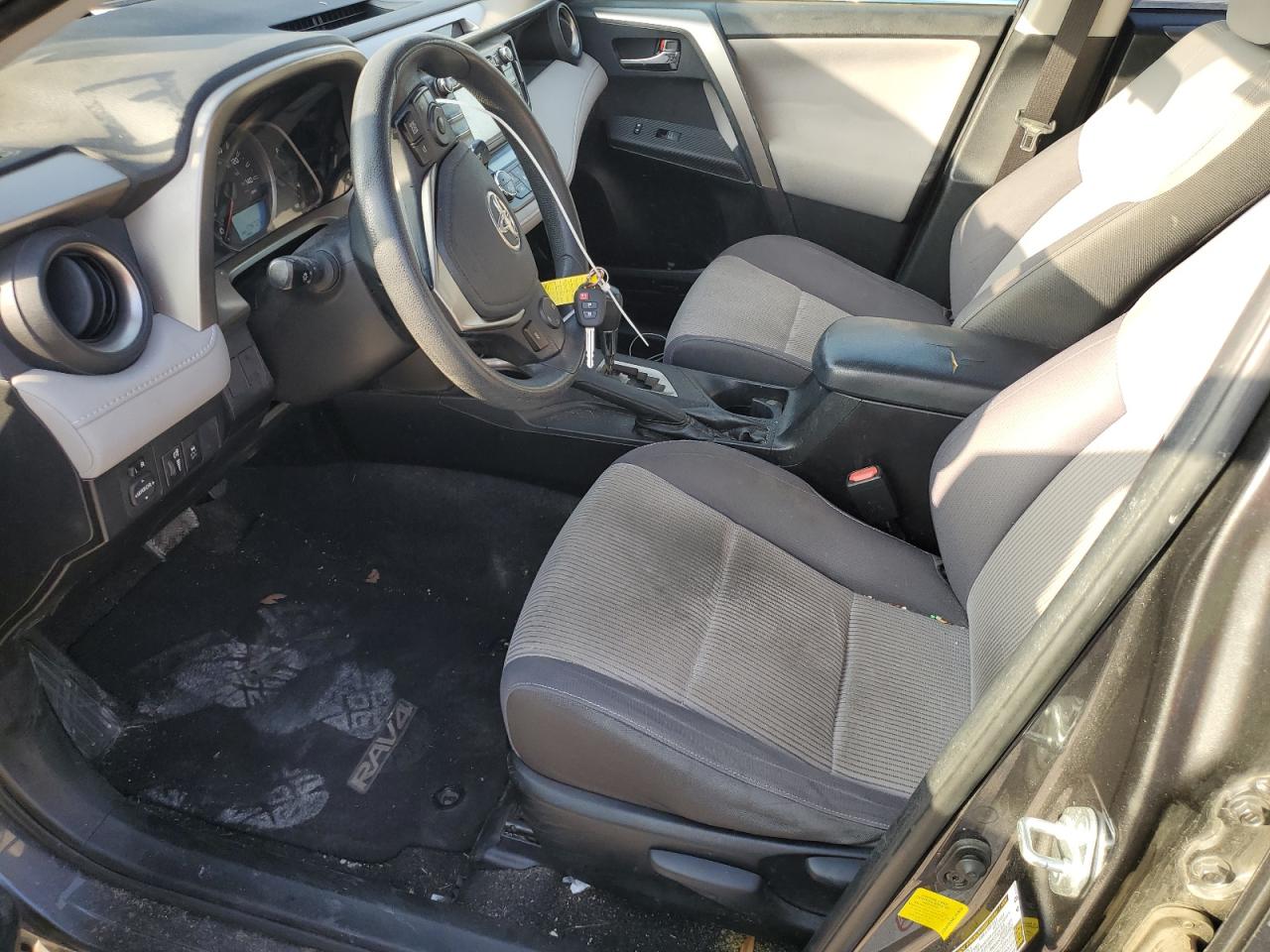 2014 Toyota RAV 4 - Image 7