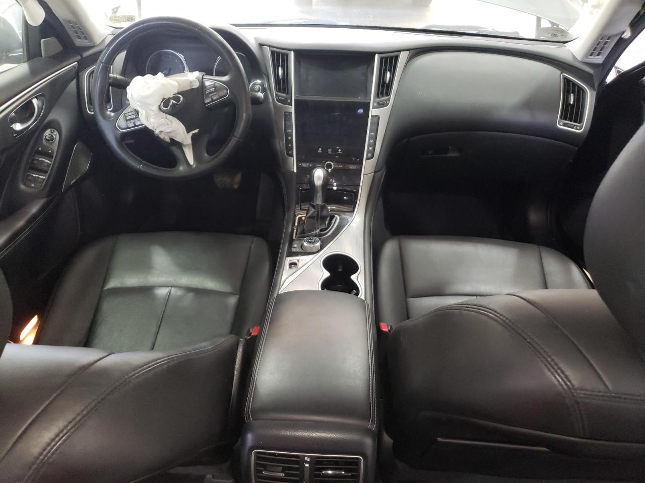 2017 Infiniti Q50 - Image 8