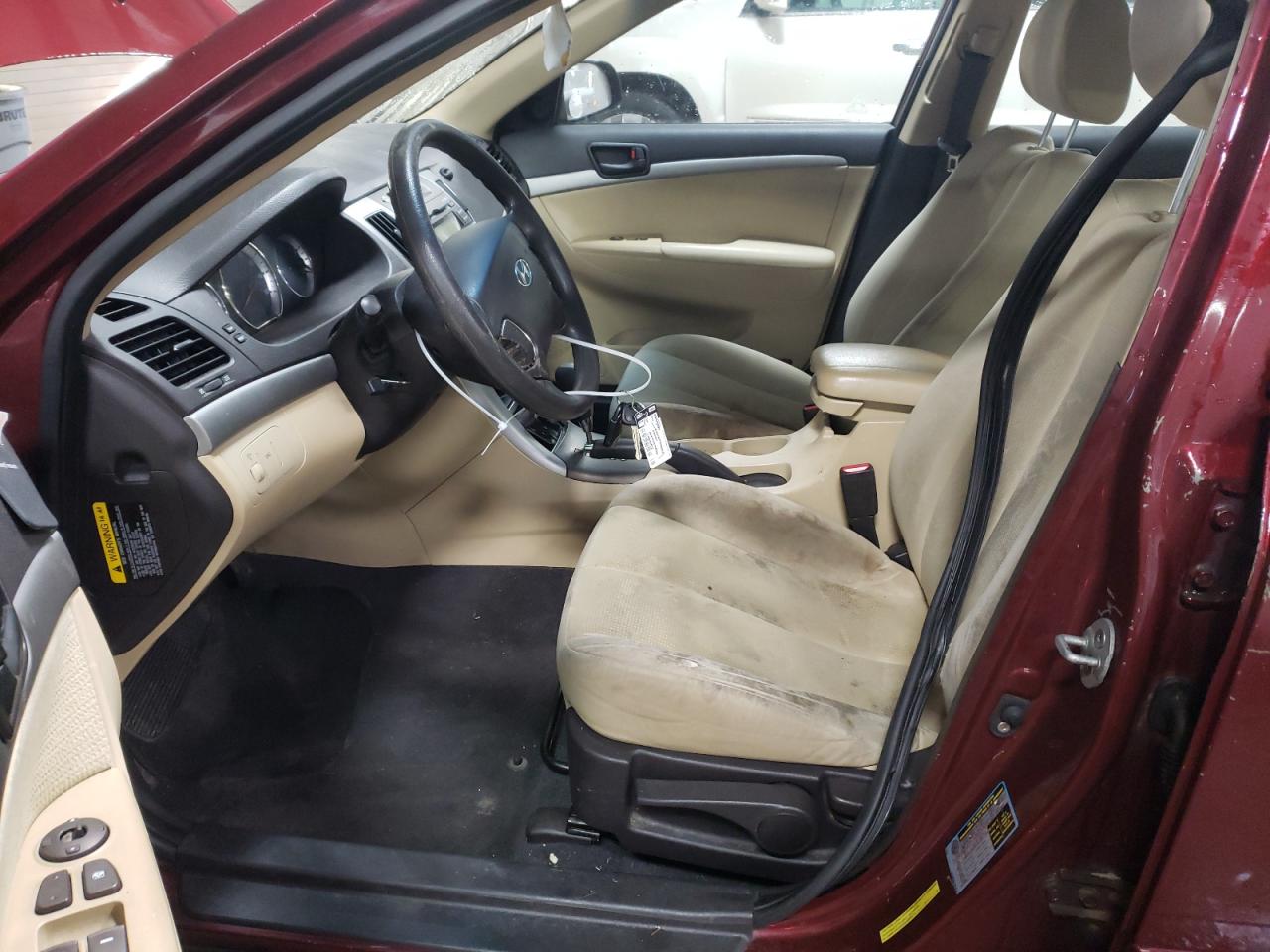 2009 Hyundai Sonata - Image 7