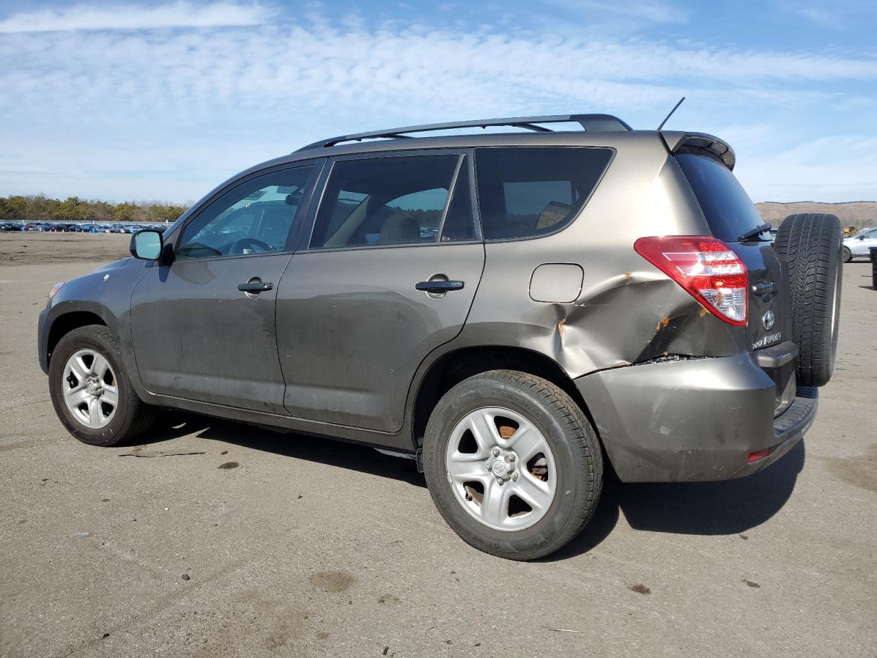 2010 Toyota RAV 4 - Image 2