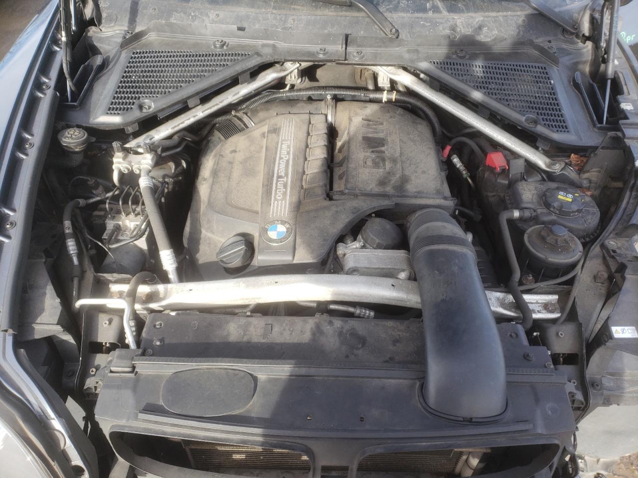2012 BMW X5 - Image 12