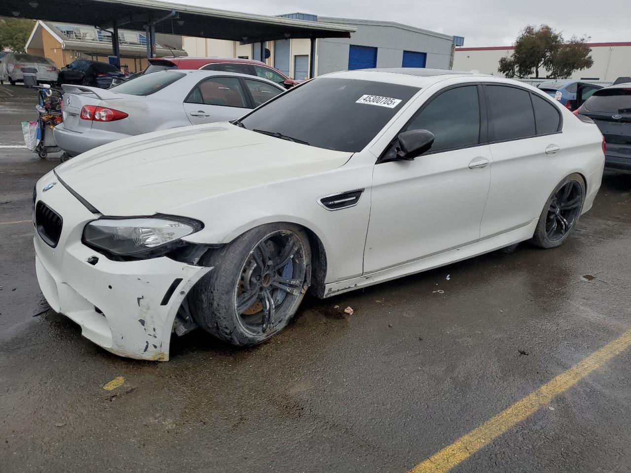 2013 BMW M5 - Image 1