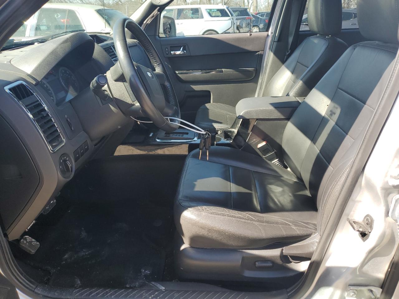 2011 Ford Escape - Image 7
