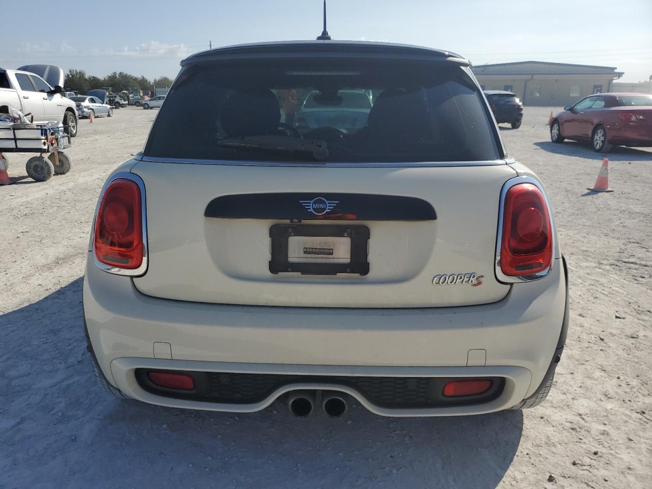 2019 MINI Cooper - Image 6