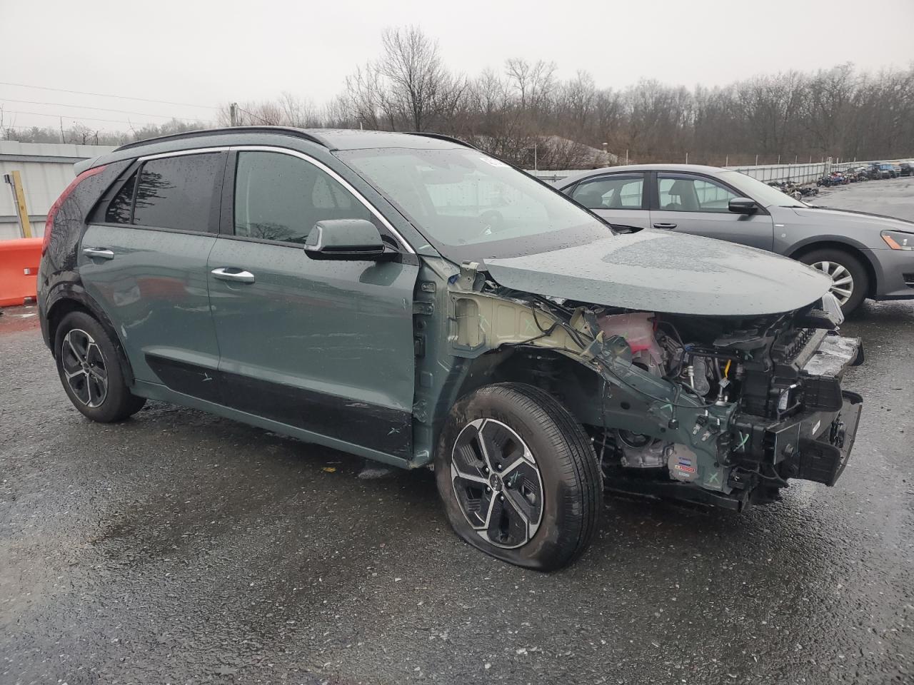 2024 Kia Niro - Image 4