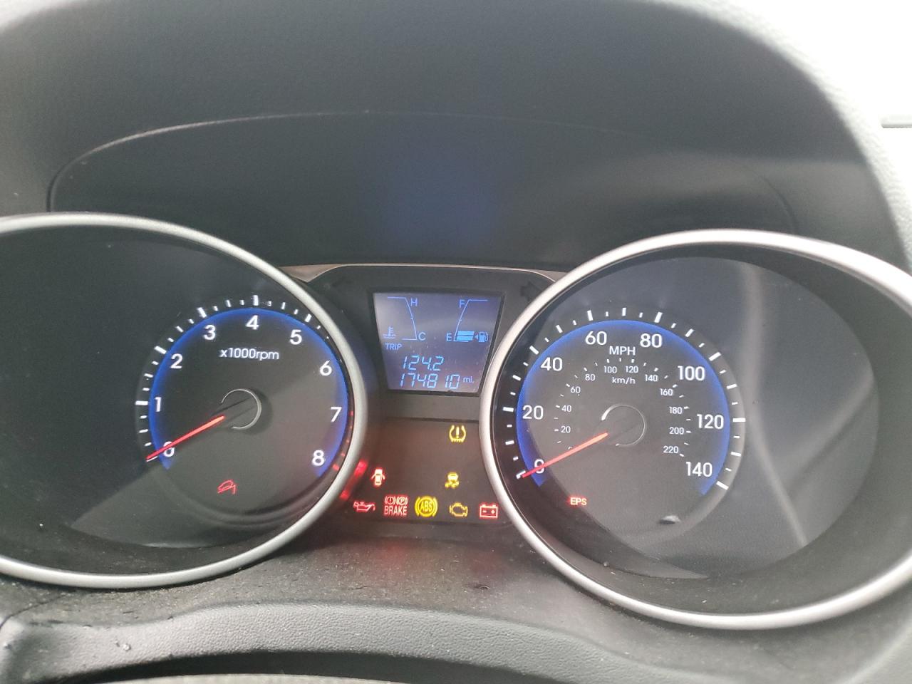 2013 Hyundai Tucson - Image 9