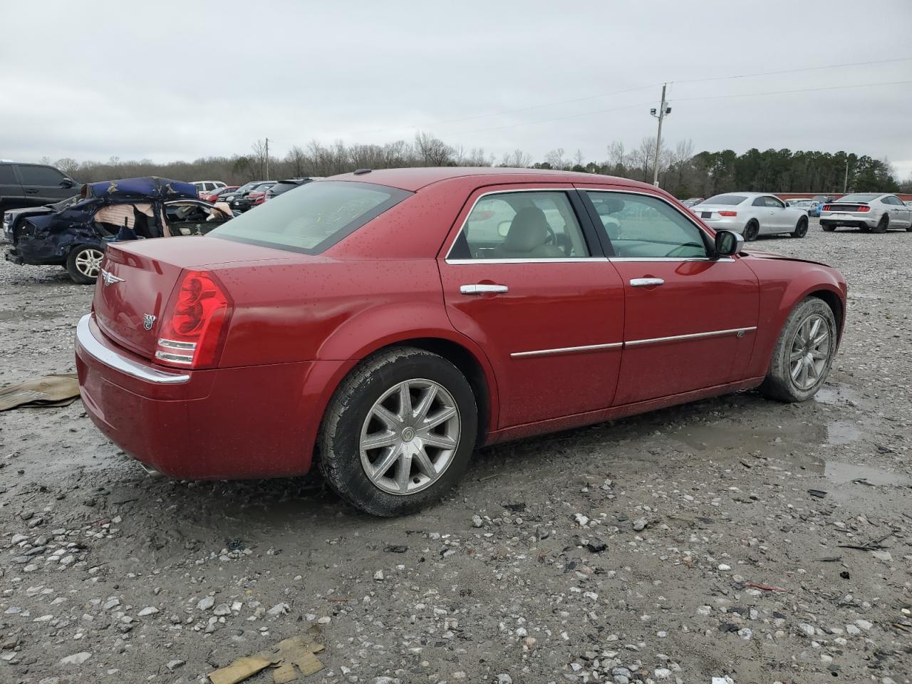 2010 Chrysler 300 - Image 3