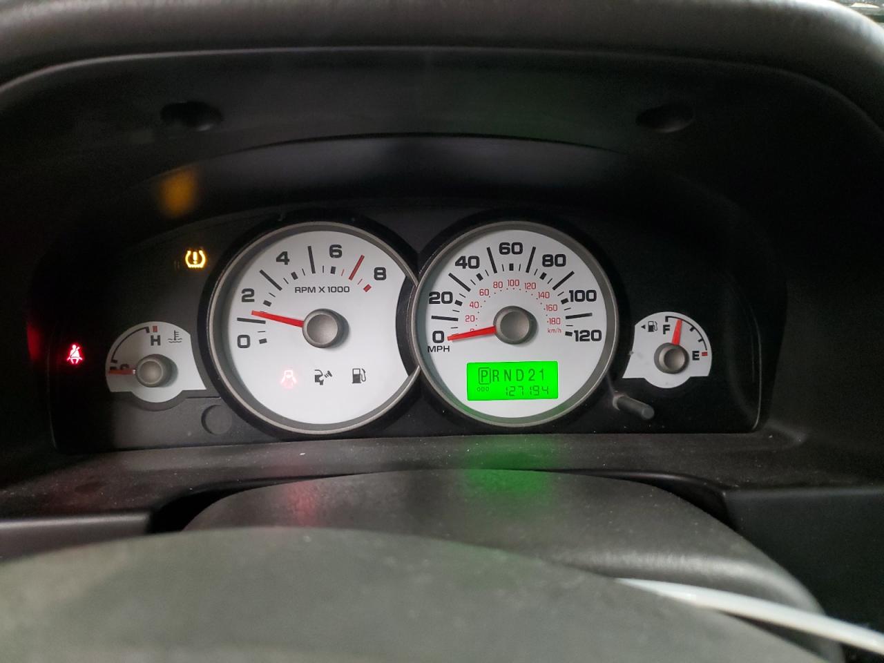 2007 Ford Escape - Image 9
