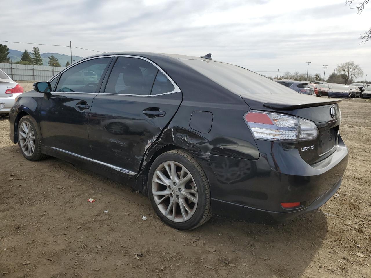 2010 Lexus HS - Image 2