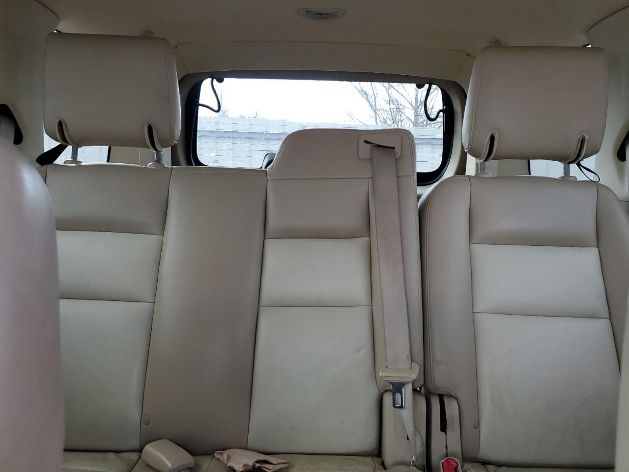 2008 Ford Explorer - Image 10