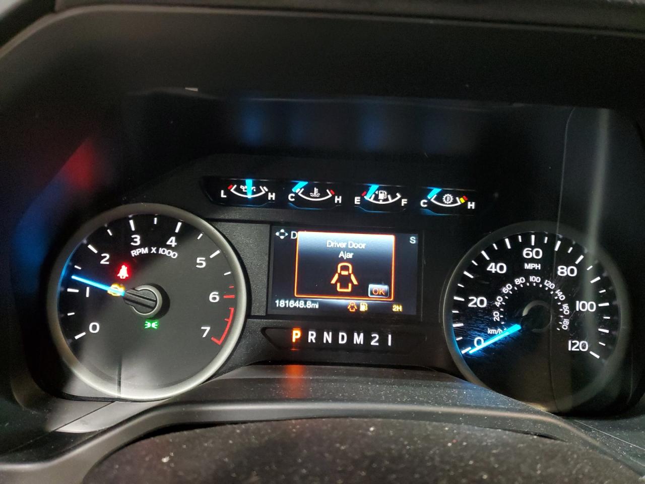 2015 Ford F-150 - Image 9