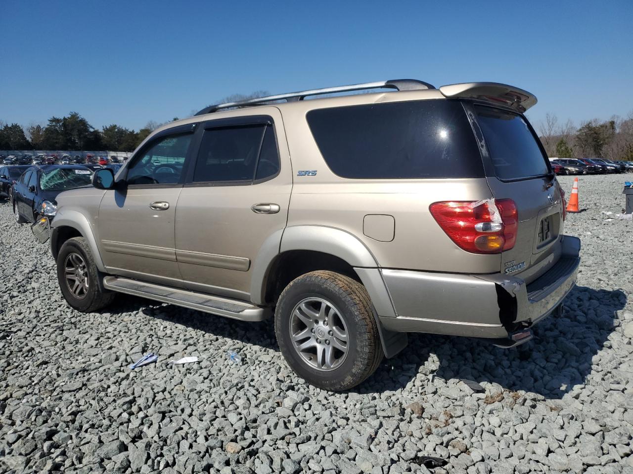2004 Toyota Sequoia - Image 2