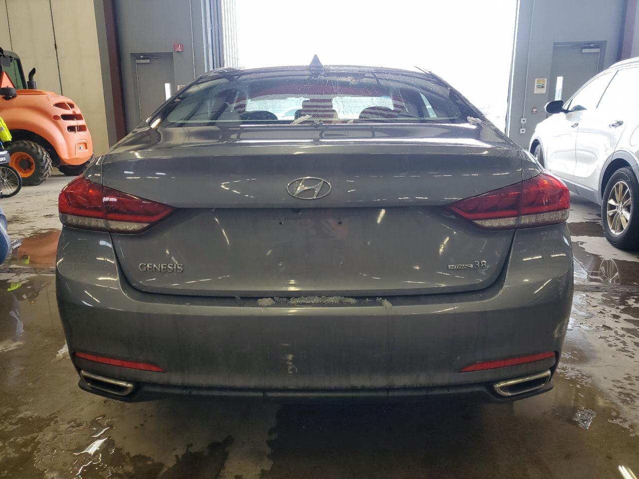 2016 Hyundai Genesis - Image 6