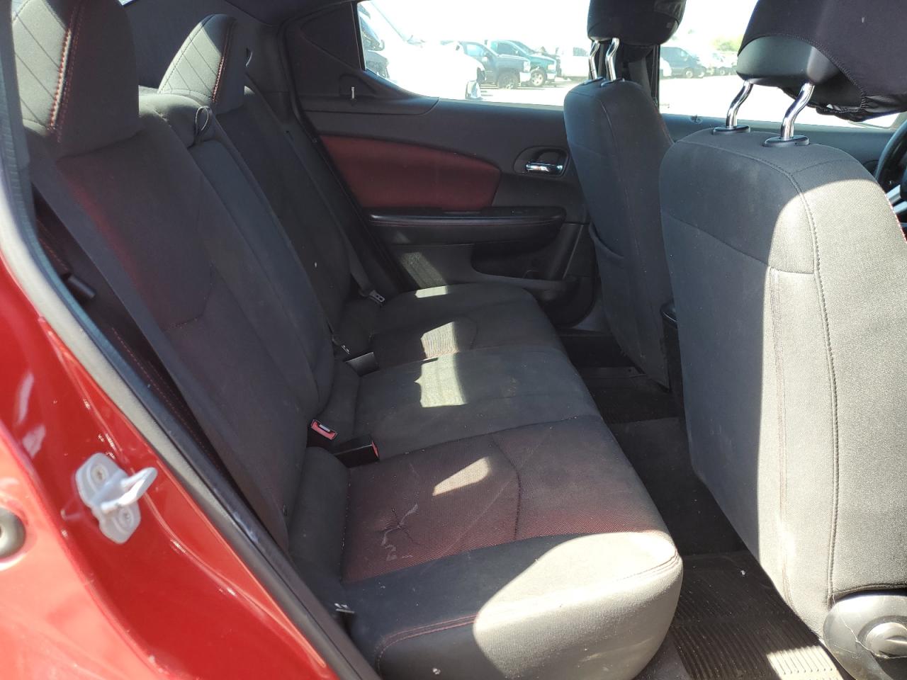2013 Dodge Avenger - Image 10