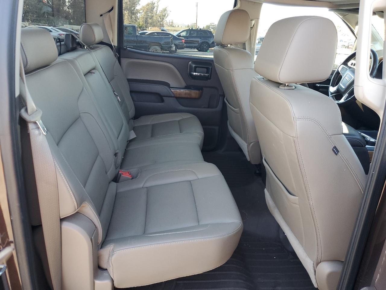 2016 GMC Sierra - Image 11