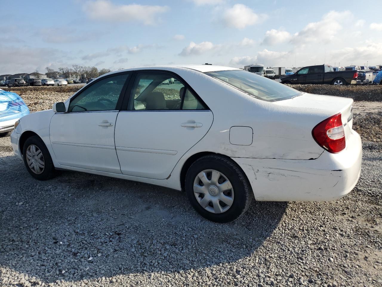 2003 Toyota Camry - Image 2