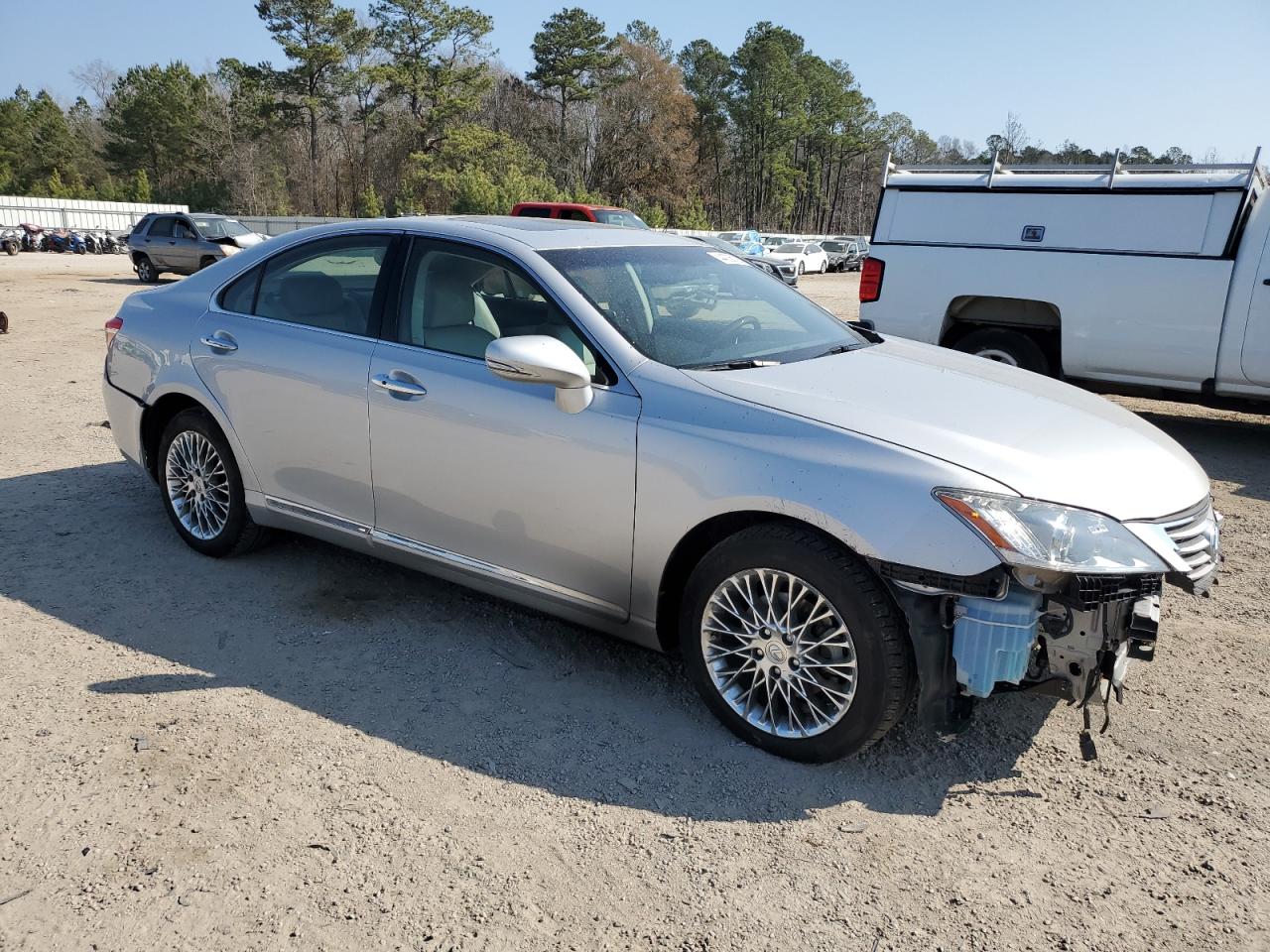 2010 Lexus ES - Image 4