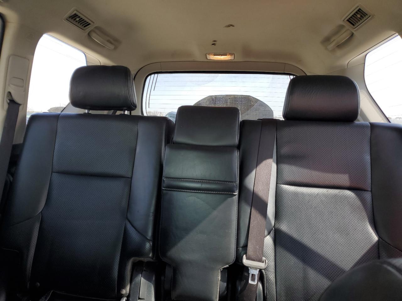 2013 Lexus GX - Image 10