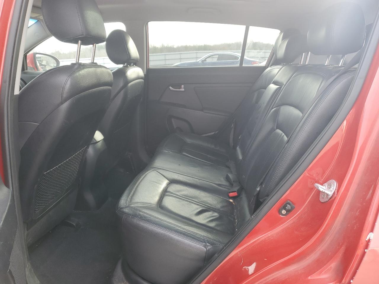 2011 Kia Sportage - Image 11