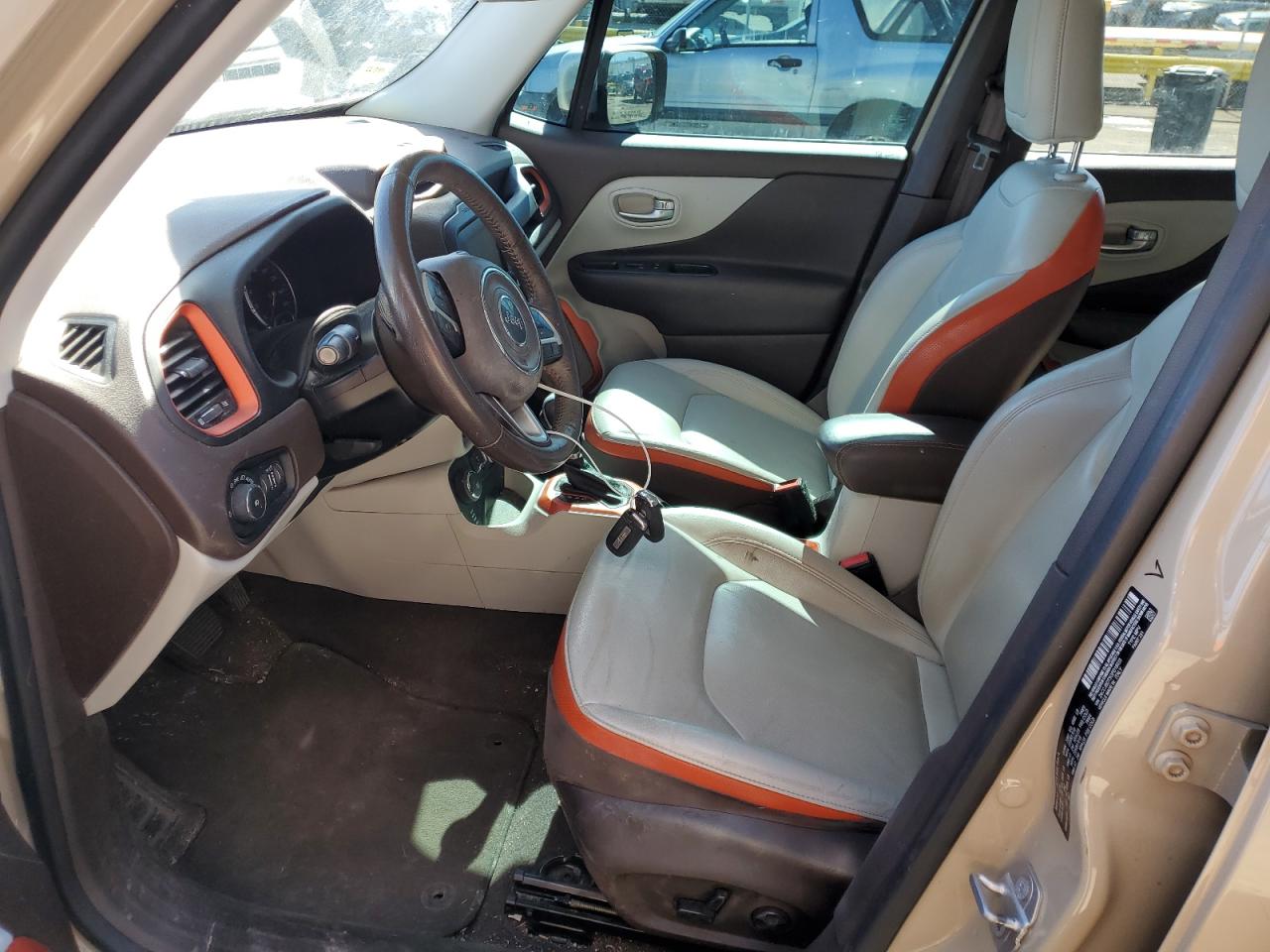 2016 Jeep Renegade - Image 7