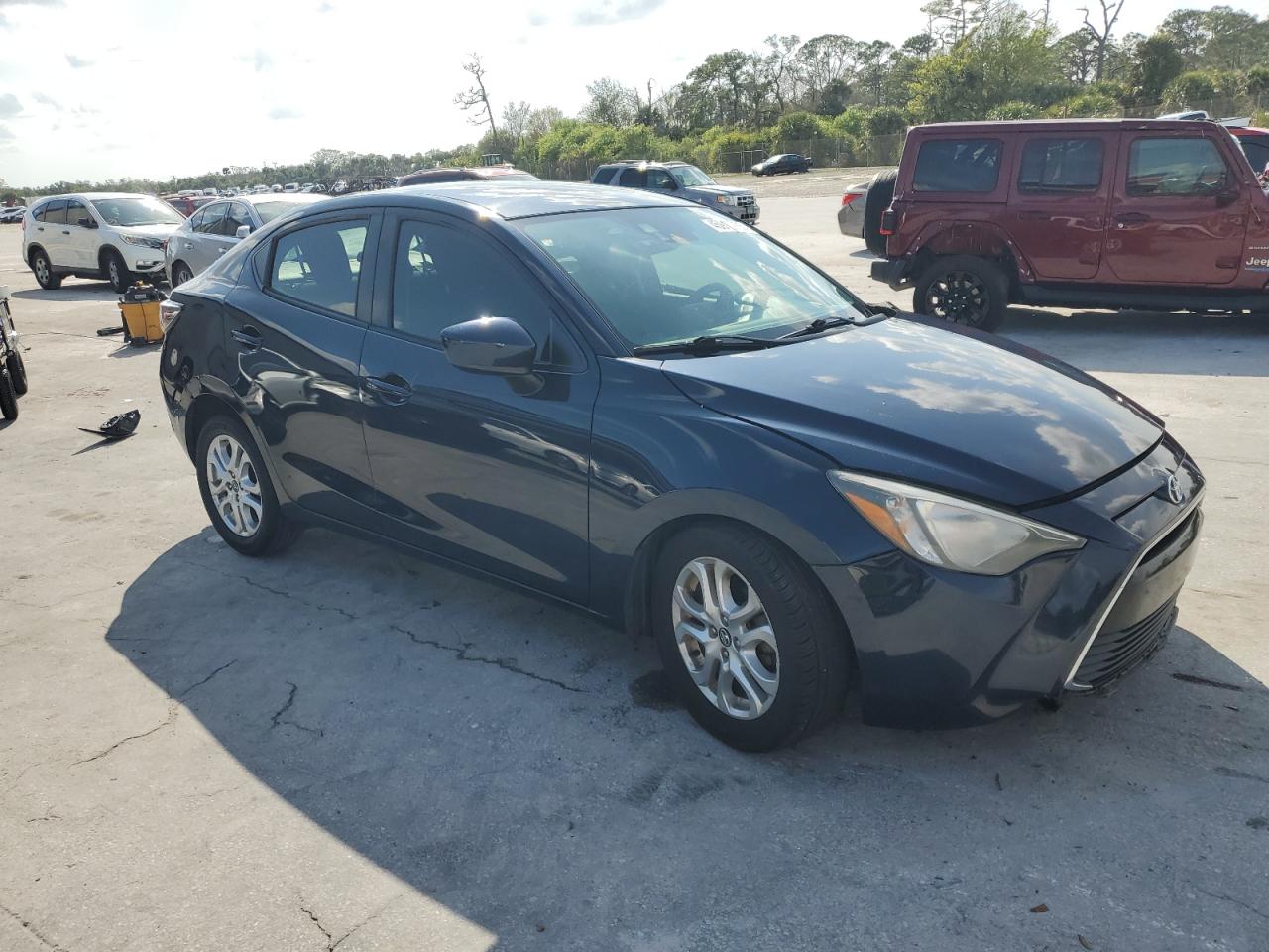 2017 Toyota Yaris - Image 4