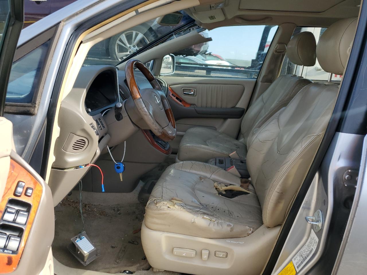 2003 Lexus RX - Image 7
