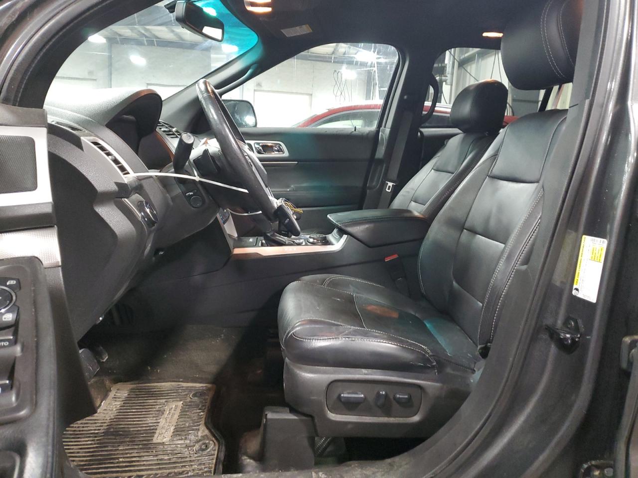 2015 Ford Explorer - Image 7