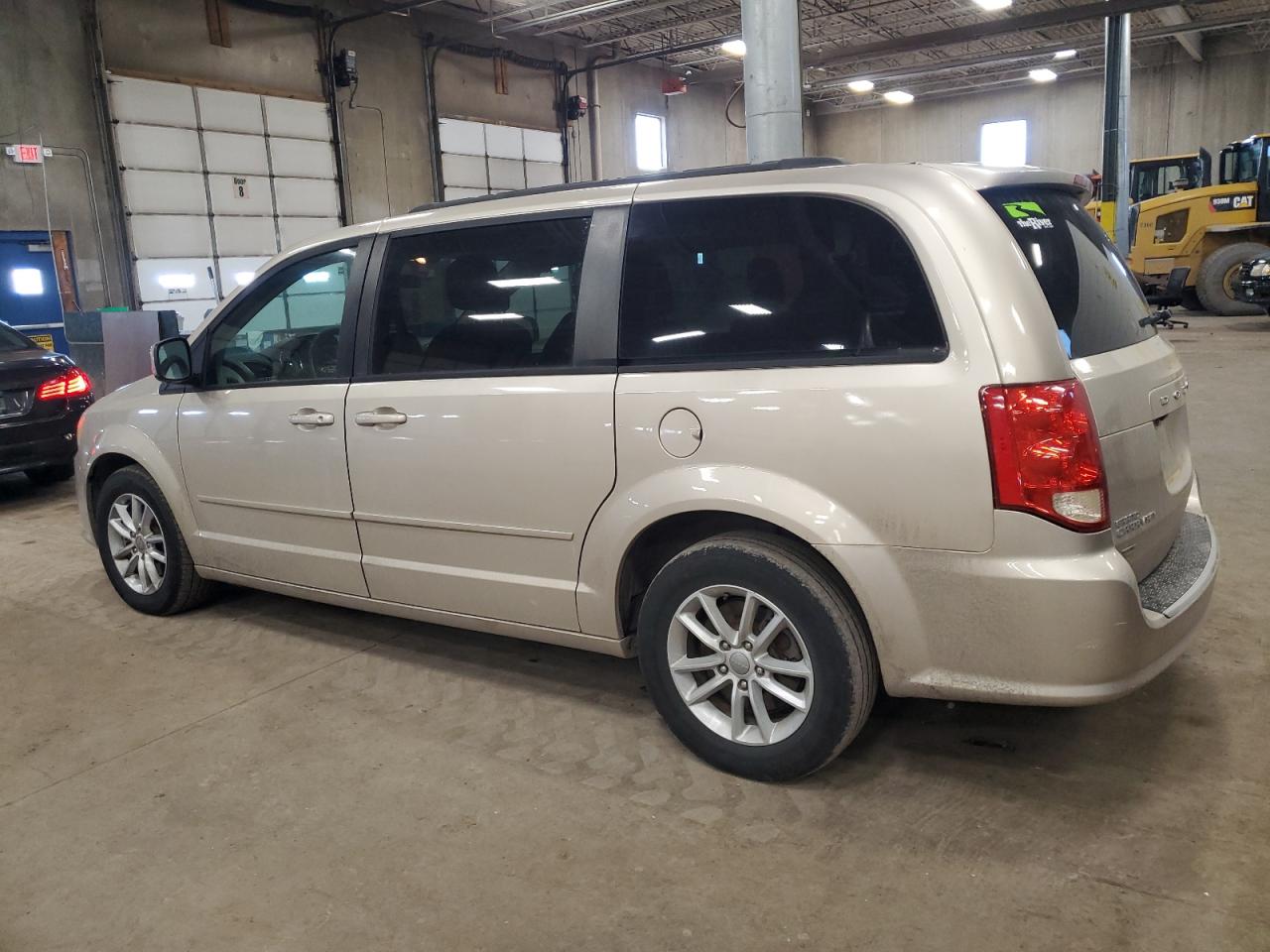 2014 Dodge Caravan - Image 2