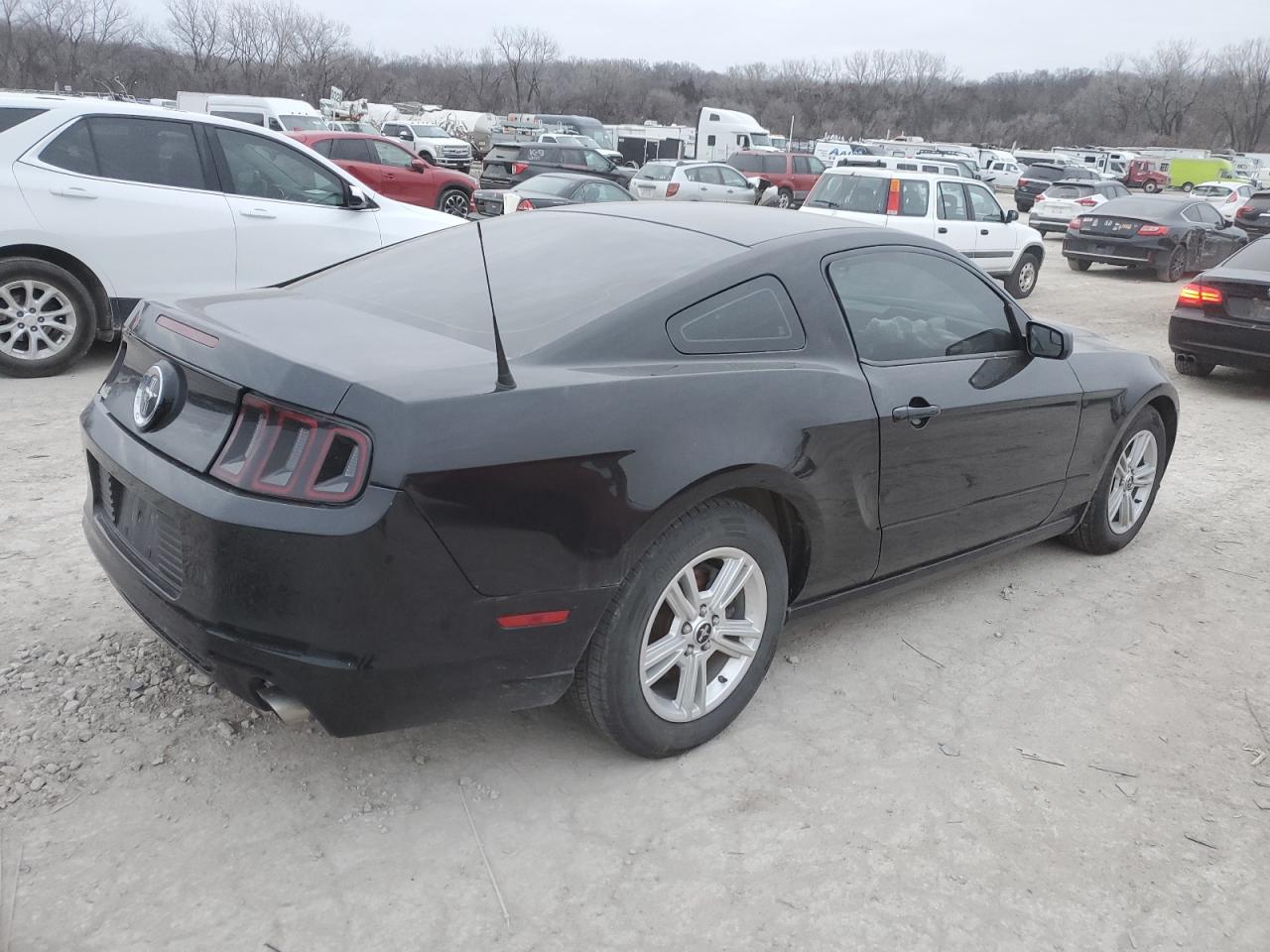 2014 Ford Mustang - Image 3
