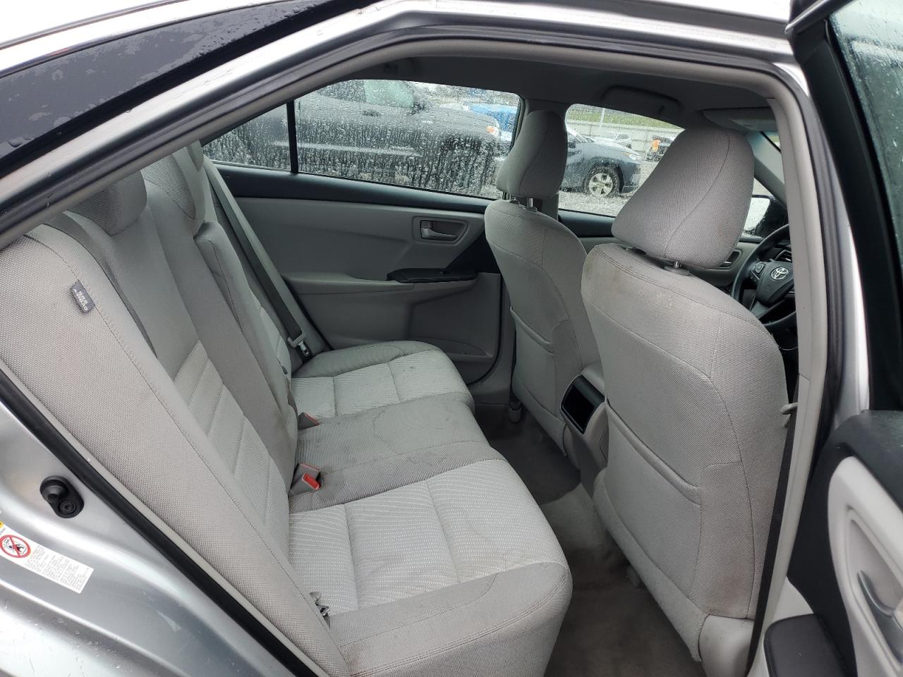 2015 Toyota Camry - Image 10