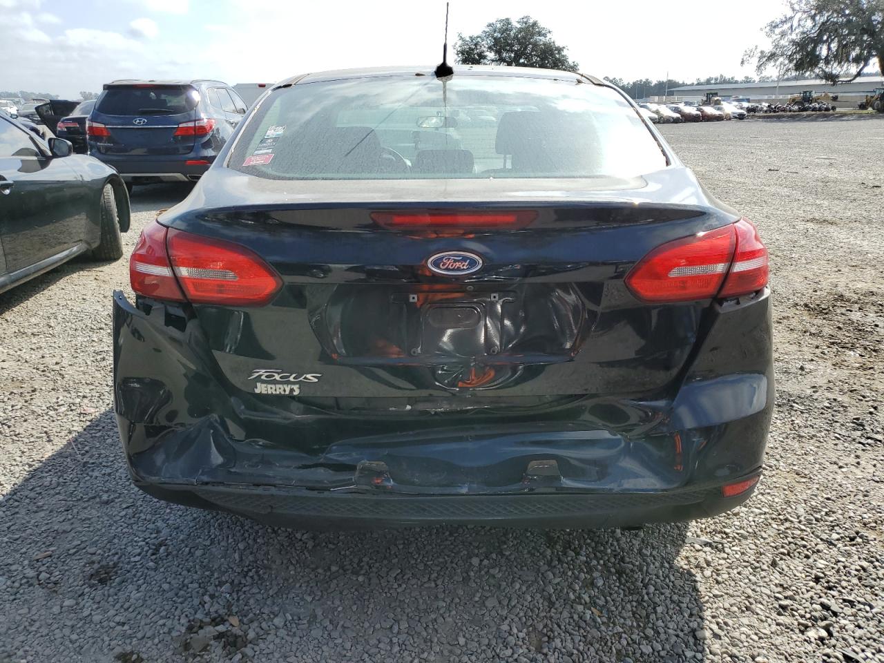 2017 Ford Focus - Image 6