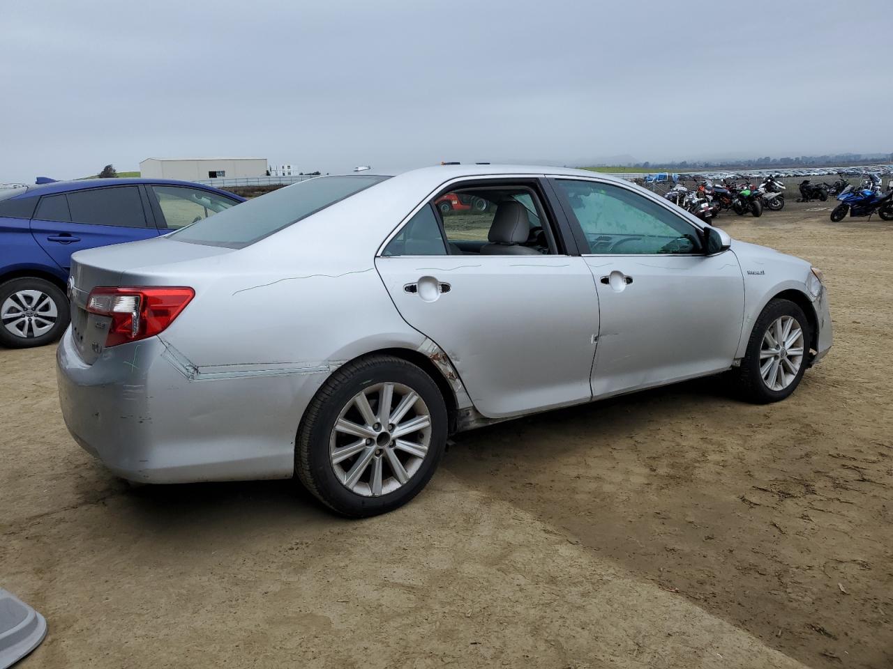 2013 Toyota Camry - Image 3