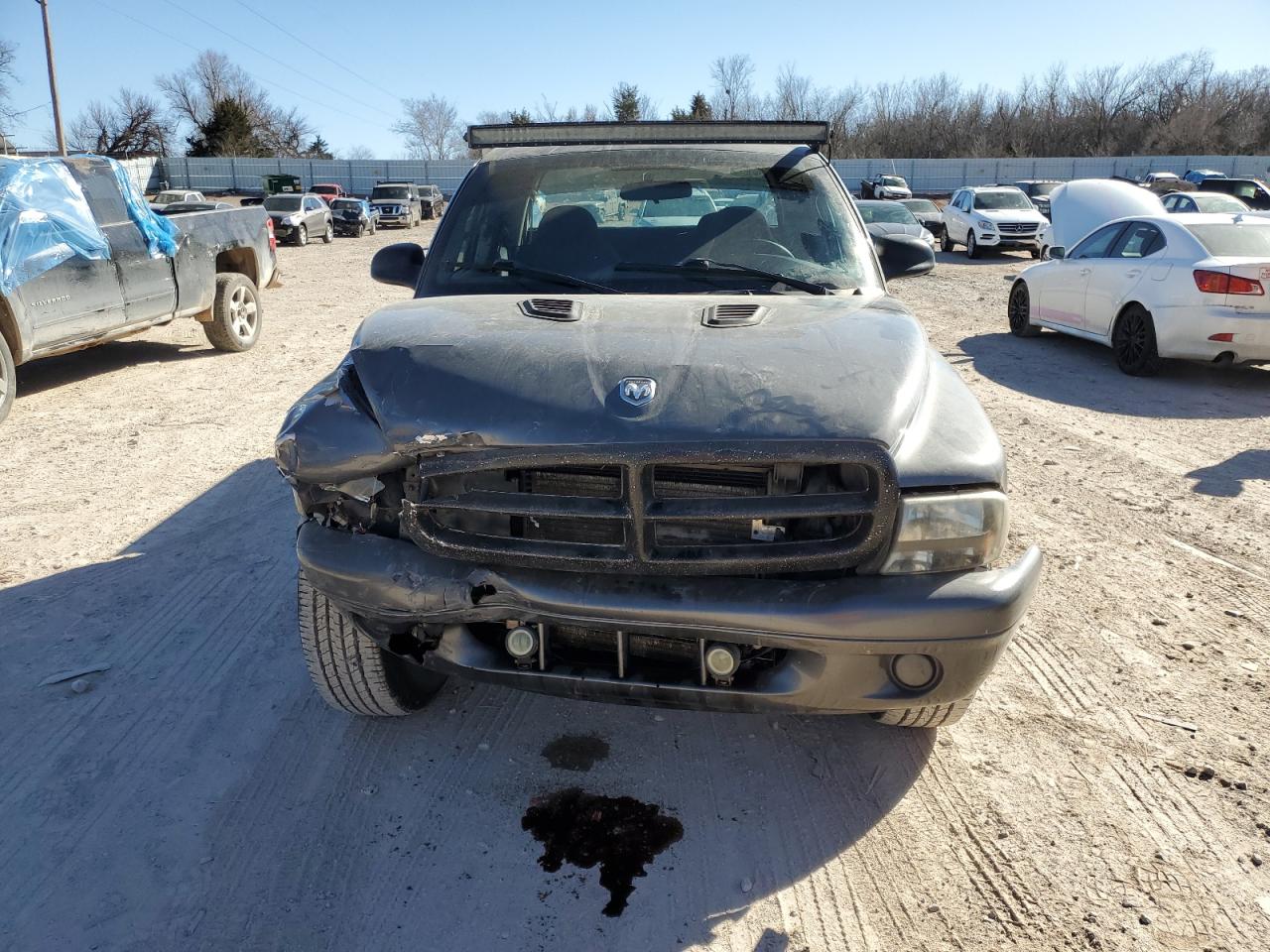 2004 Dodge Dakota - Image 5