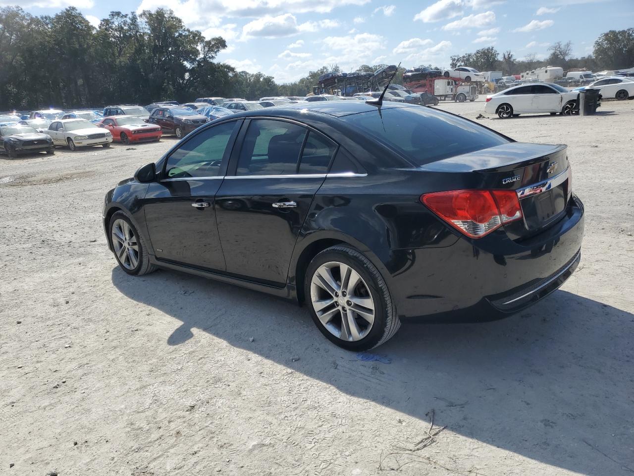 2012 Chevrolet Cruze - Image 2