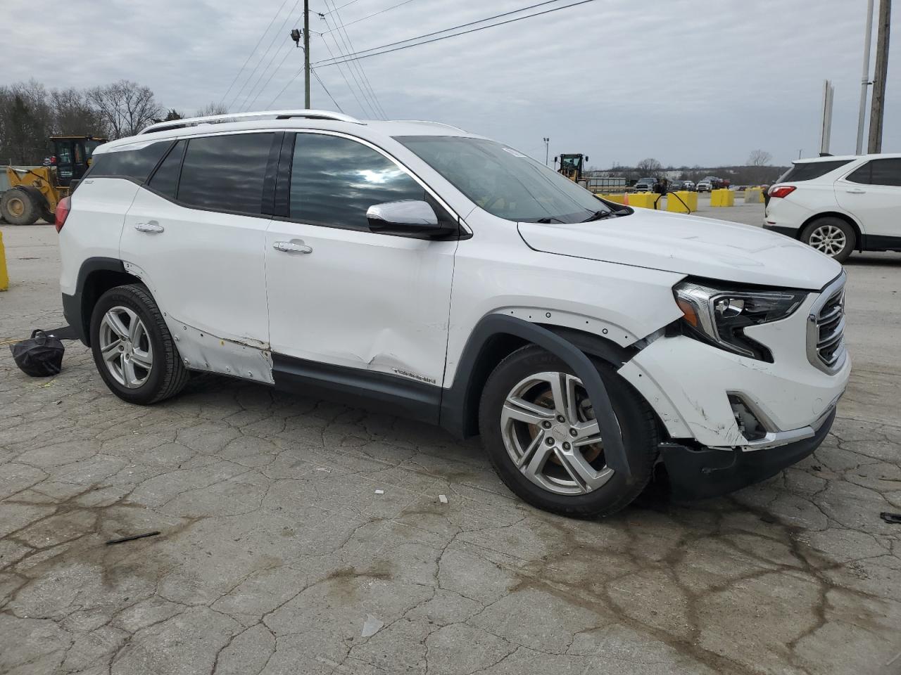 2019 GMC Terrain - Image 4