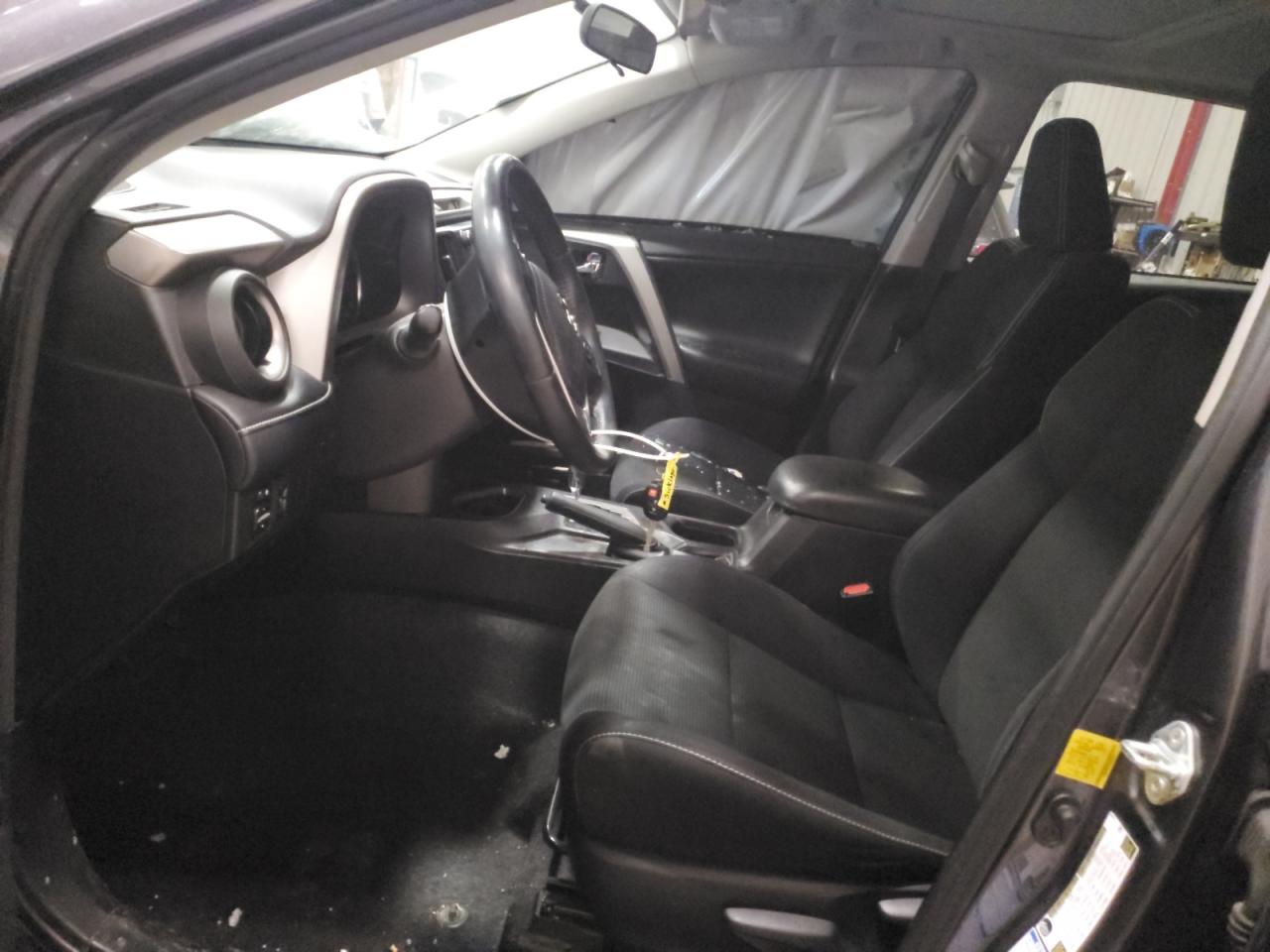 2016 Toyota RAV 4 - Image 7