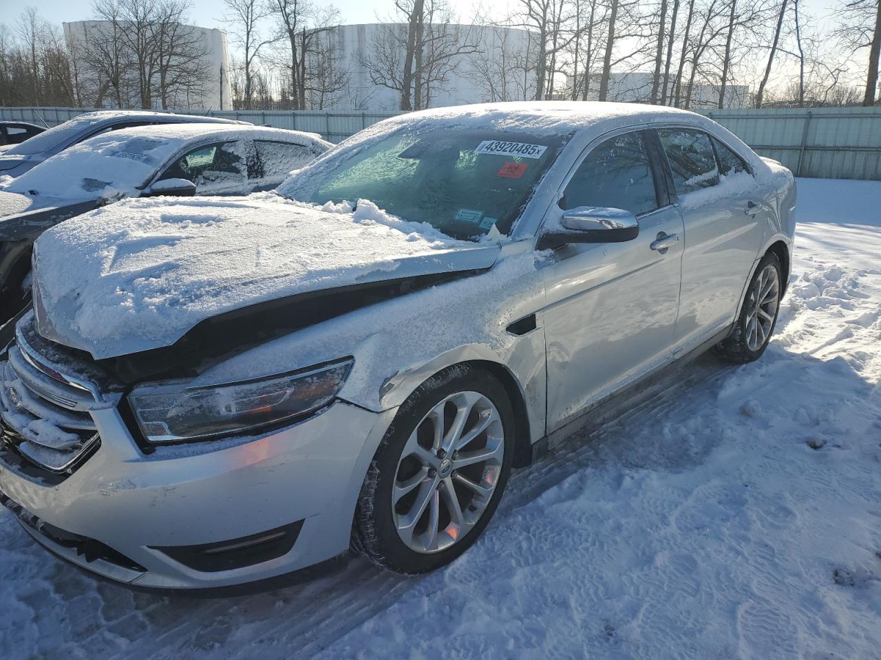 2016 Ford Taurus - Image 1