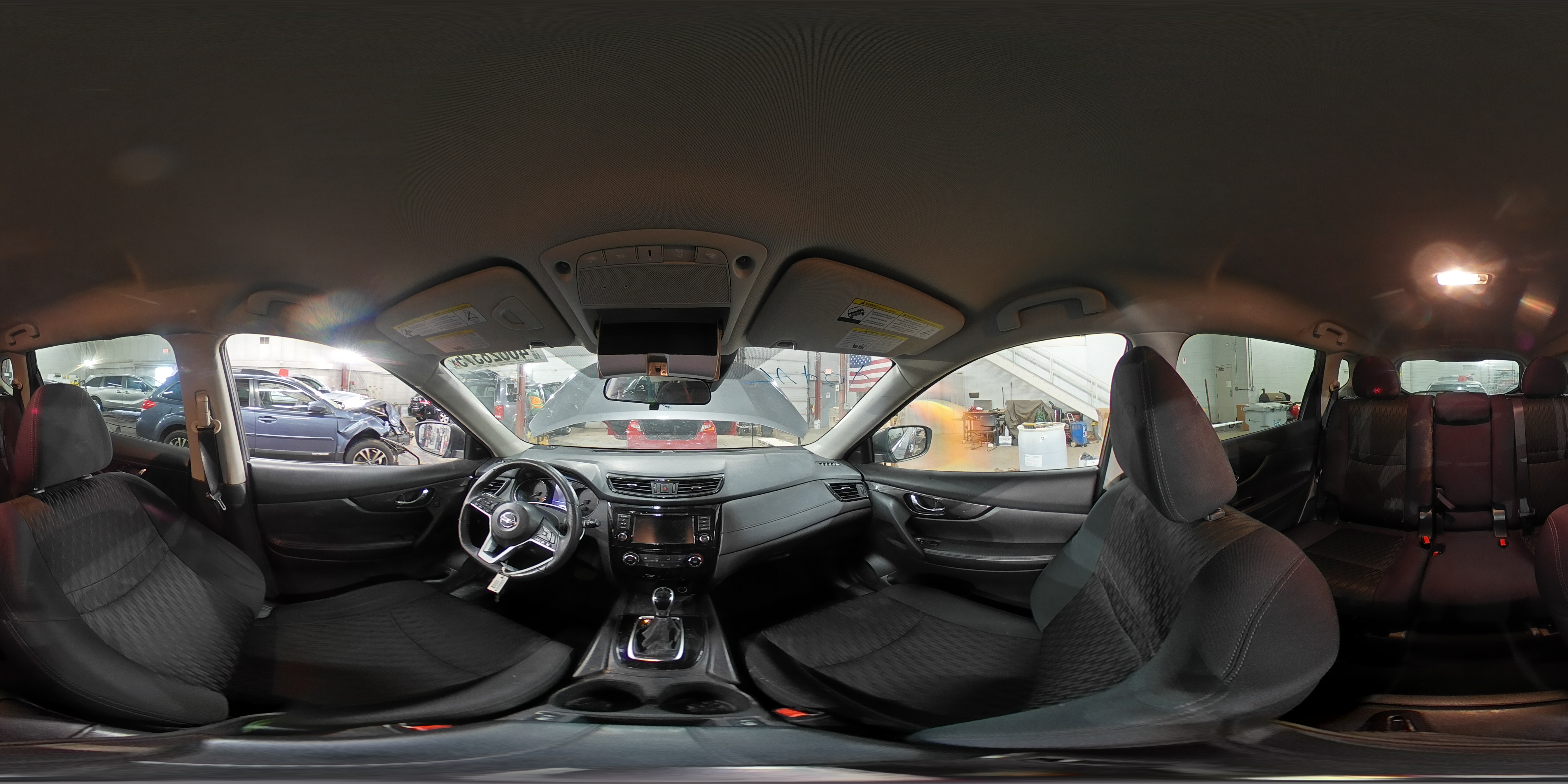 2019 Nissan Rogue - Image 15