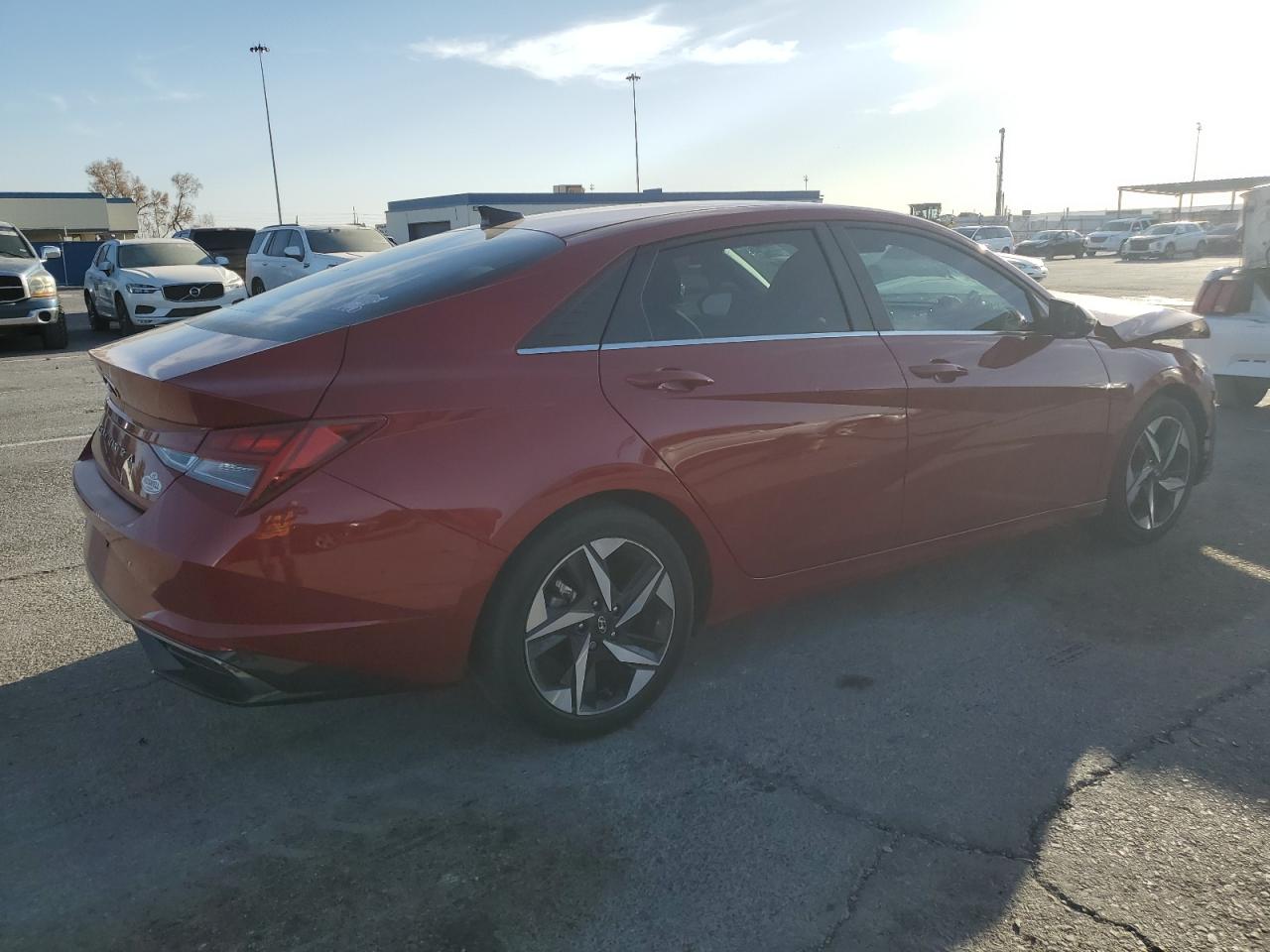 2021 Hyundai Elantra - Image 3