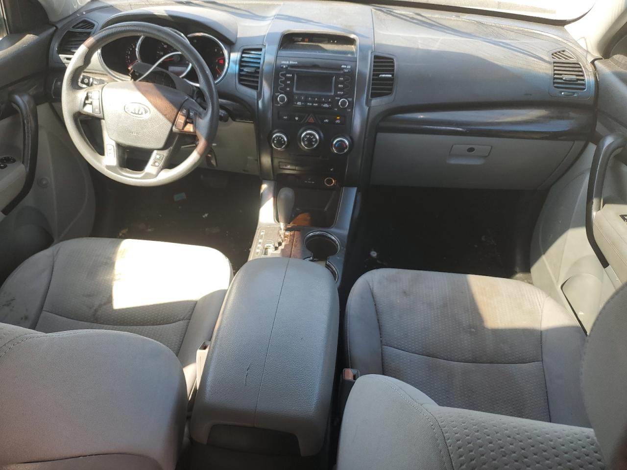 2011 Kia Sorento - Image 8
