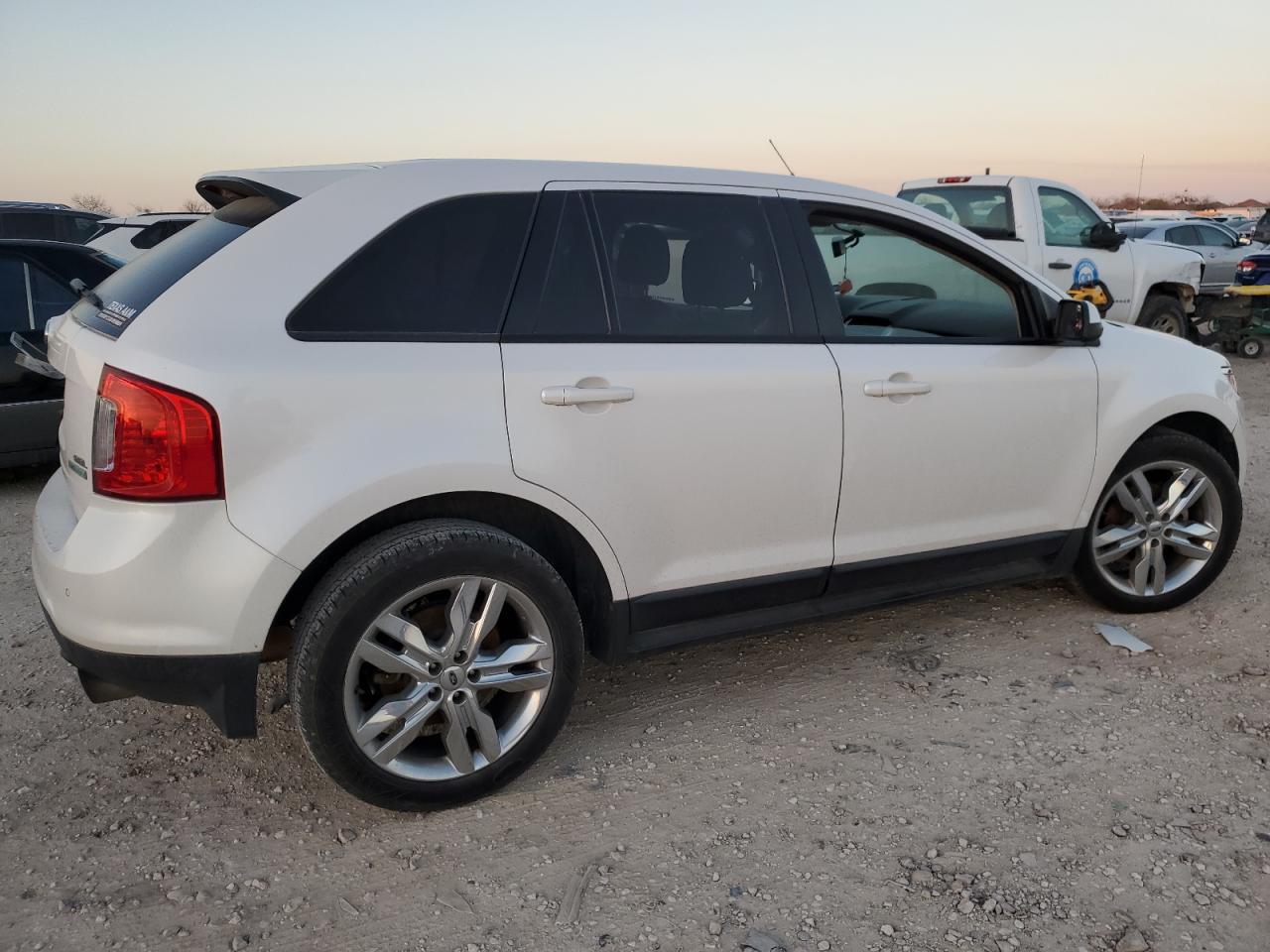 2012 Ford Edge - Image 3